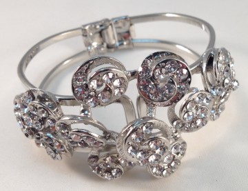 Beugel Armband bloemen strass