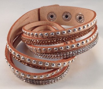 Lederen wikkel strass