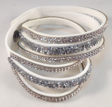 Lederen wikkel strass