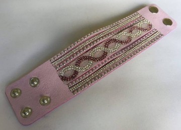 Lederen armband met strass