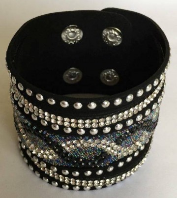 Lederen armband met strass