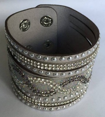 Lederen armband met strass