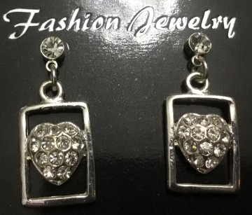 4f6c586f d0e1 4cb0 96a5 bc11bd38a369