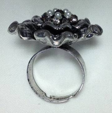 Ring vijf Parel-tjes bloem