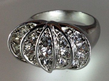 Ring met strass