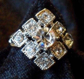 Ring met strass