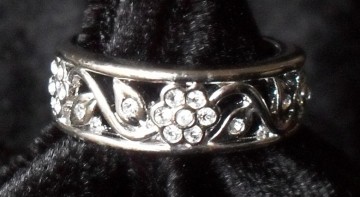 Ring met strass